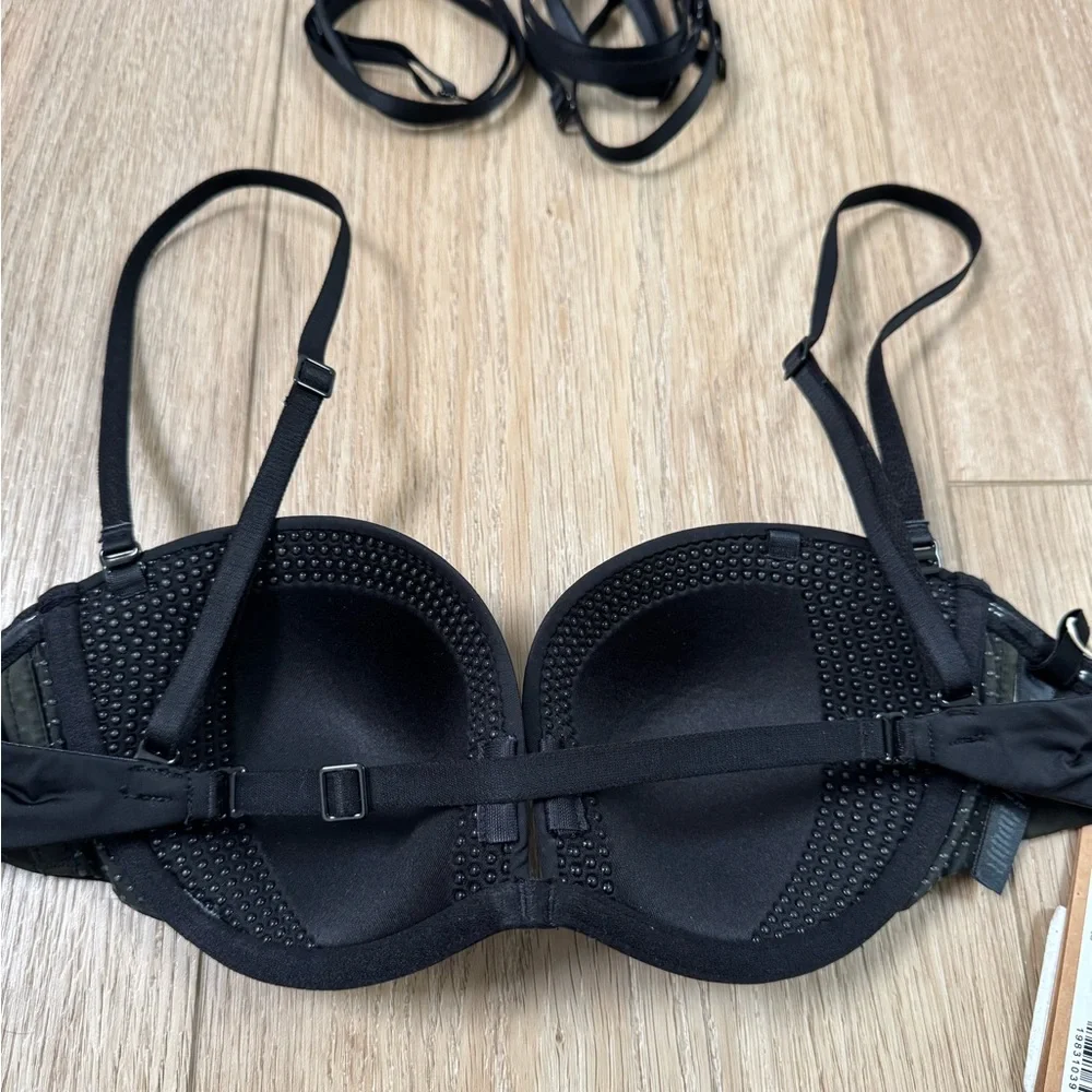Skims Multiway Bra Black size 34B NWT - Picture 9 of 9